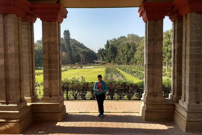 Half-Day Private British Heritage Tour with Lunch - From colonial outpost to technology capital