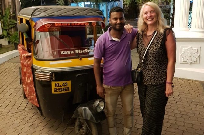 Half-Day Private Tuk Tuk Tour in Fort Kochi - Dutch Cemetery and two important churches