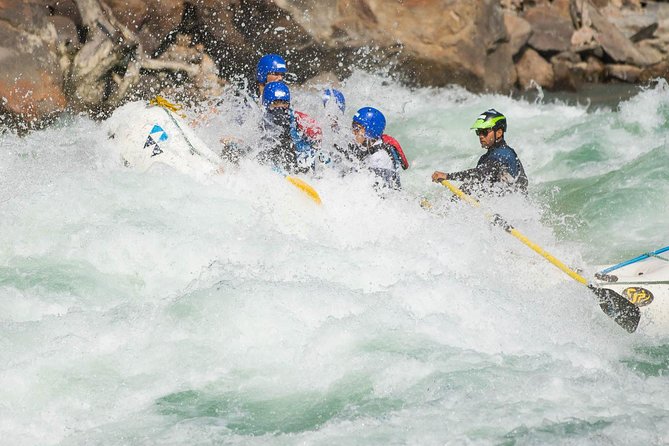 Half Day Rafting in Rishikesh - 26 Km. - Marine Drive and the safety briefing