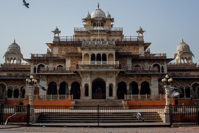 Half-Day the Hidden Secrets of Jaipur City Private Guided Tour - Jal Mahal, a ten-minute lakeside view