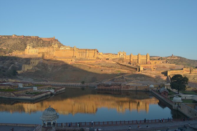 Highlight Tour of Jaipur with Private Guide - Jantar Mantar turns astronomy into an outdoor lesson