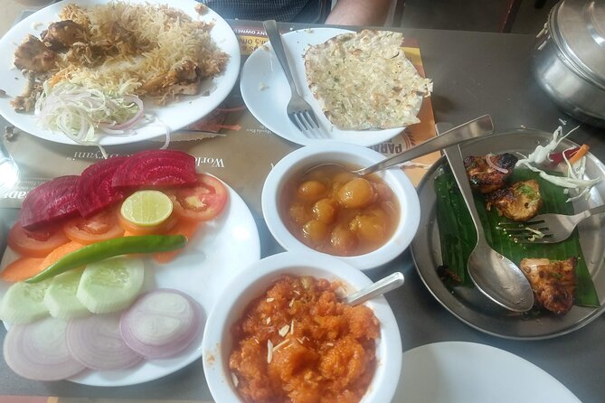 Hyderabad : Evening Street Food Tasting with Guided Old City Tour - Pathargatti and the old market streets