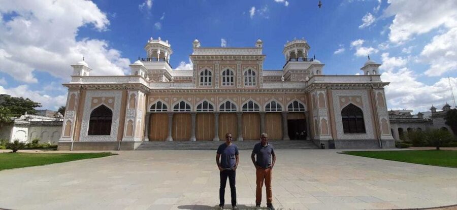 Hyderabad: Full-Day Private Tour with Lunch - Golconda Fort and the climb to the hilltop