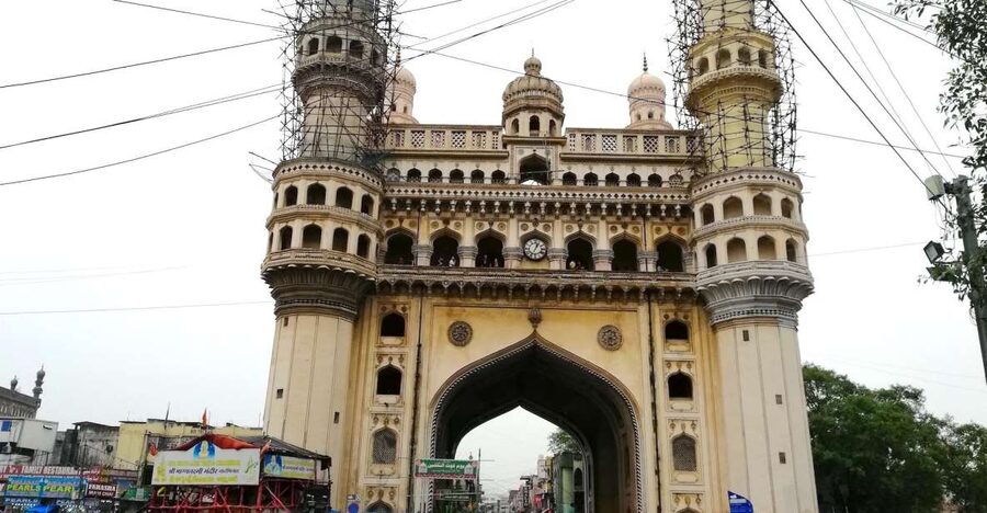 Hyderabad: Heritage Walking Tour of Old City and Charminar - Key points to know before you book