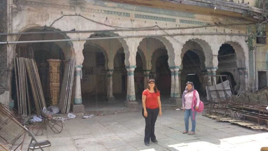 Hyderabad: Heritage Walking Tour of Old City and Charminar - Bazaars, bangles, and the old city’s daily rhythm