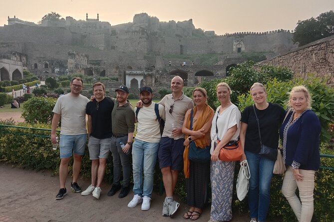 Hyderabad: Private Guided Tour of Golconda Fort, Royal Necropolis - What the Guide Adds to the Day