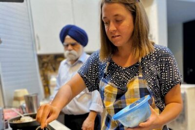 Indian Cooking Class in an Authentic Local Home – Learn 6 Dishes