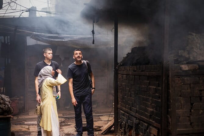 Inside Dharavi: A Unique Slum Tour with an Local Guide - The Value of a Private Guide