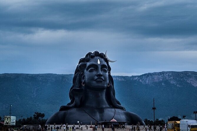 Isha Yoga Centre - Coimbatore - The 7:00 am drive from Coimbatore
