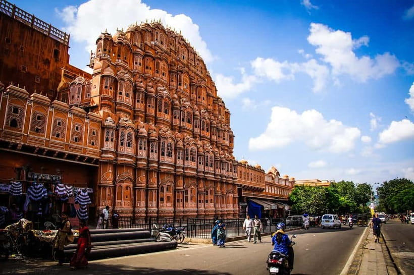 Jaipur: 2-Day City Sightseeing Tour with Cab & Guide - Key points at a glance