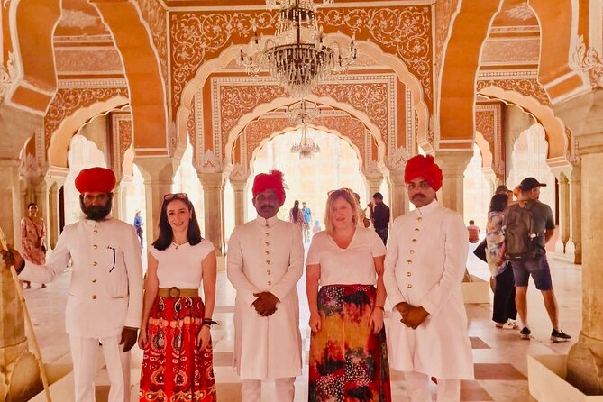 Jaipur: 2 Days private City Tour With Guide - City Palace and Jantar Mantar bring you back downtown