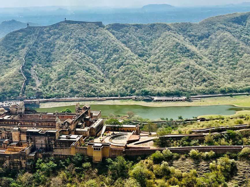 Jaipur: Amber Fort Guided Tour and Entry Ticket - Timing, clothing, and the walking reality