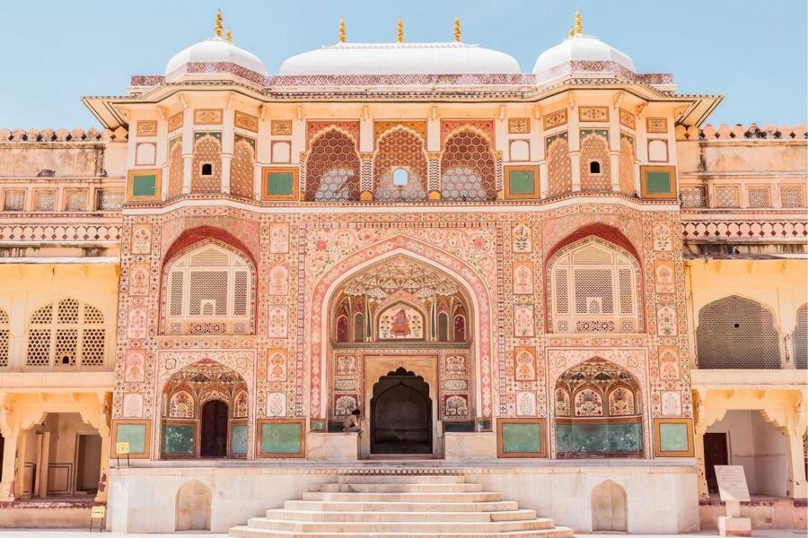 Jaipur Amer Fort, Jal Mahal & Stepwell Private Half-Day Tour - Car comfort, timing, and the private format