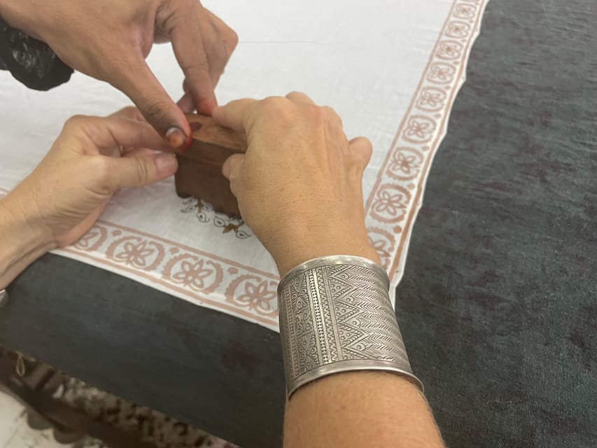 Jaipur: Block Printing Workshop and Hands-on Experience - The opening talk: blocks, colors, and Jaipur tradition