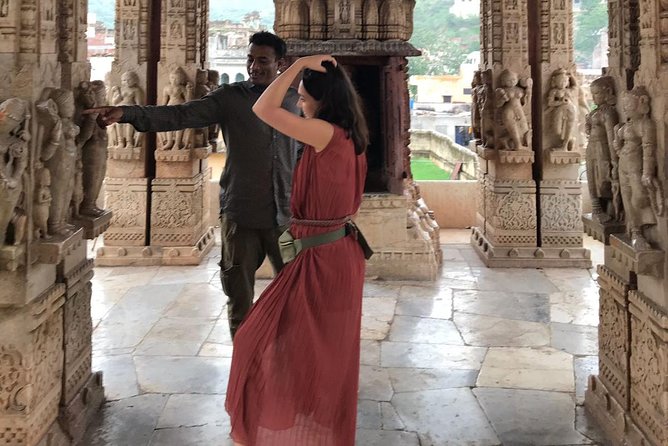 Jaipur by locals : Private Tour of Hidden & Iconic Sights - Hawa Mahal and Jaipur’s old-city face