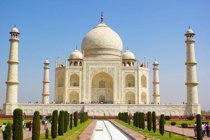 Jaipur City Heritage and Architecture Tour - Royal Gaitor offers a quieter royal setting