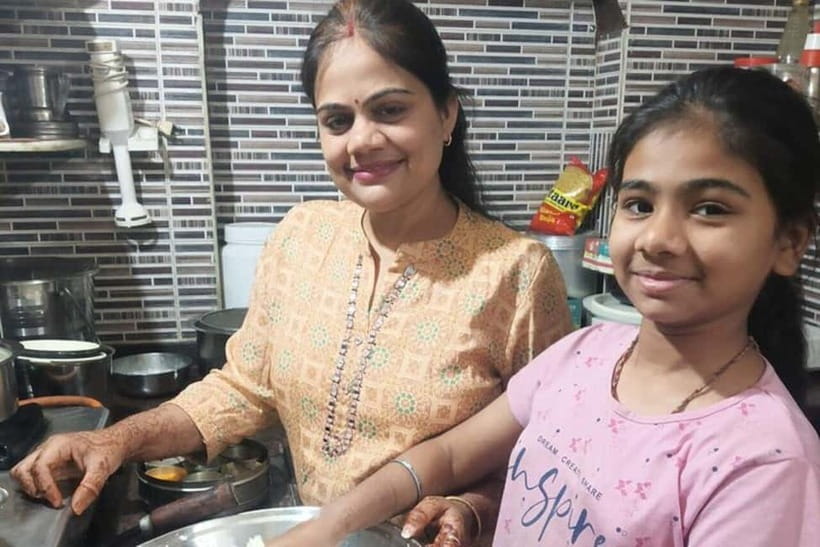 Jaipur: Cooking Class with a Local Family - Entering a Jaipur home near Johari Bazar
