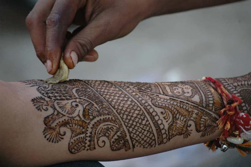 Jaipur: Cultural Tour with Artisan Craft Experiences - Bangle Making And The Work Behind Bright Colors