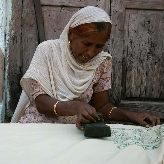 Jaipur: Cultural Tour with Artisan Craft Experiences - Henna With A Personal Touch