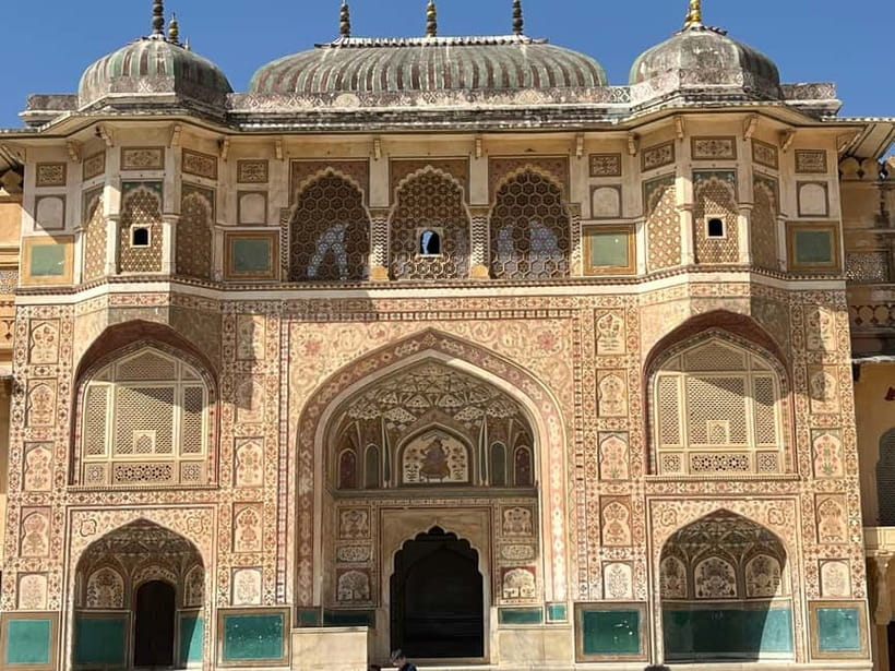 Jaipur: Full-Day City Tour with Car, Guide & Skip-the-Line - Lunch and Jaipur shopping