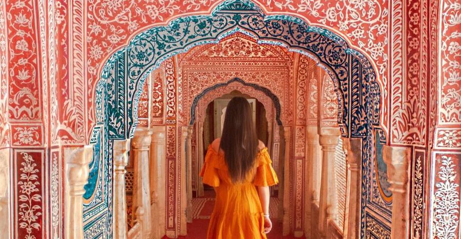 Jaipur: Full-Day Private City Tour by Car with Guide - Key points at a glance