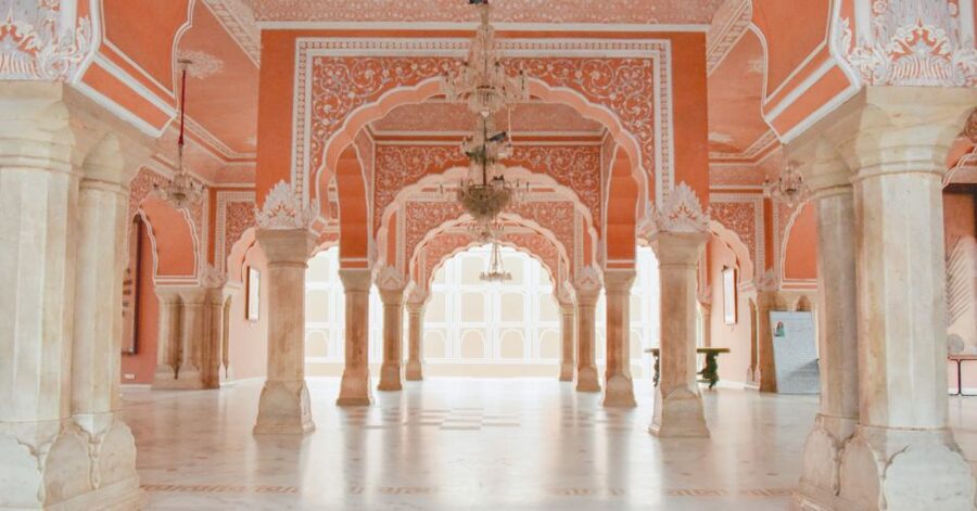 Jaipur: Full-Day Private City Tour by Car with Guide - Hawa Mahal: the Pink City’s famous façade