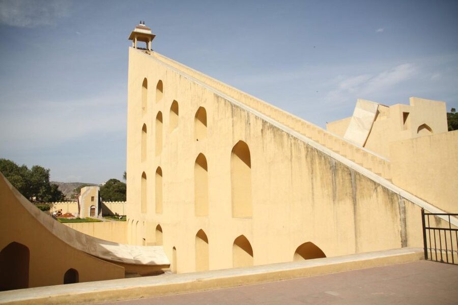 Jaipur: Full-Day Private Sightseeing Tour by Tuk Tuk - Jantar Mantar and Jaipur’s sky-watching machines