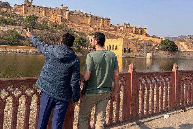Jaipur Full-Day Private Tour By Car, Guide & Skip-the-Line Entry - Hawa Mahal, Jaipur’s famous first glimpse