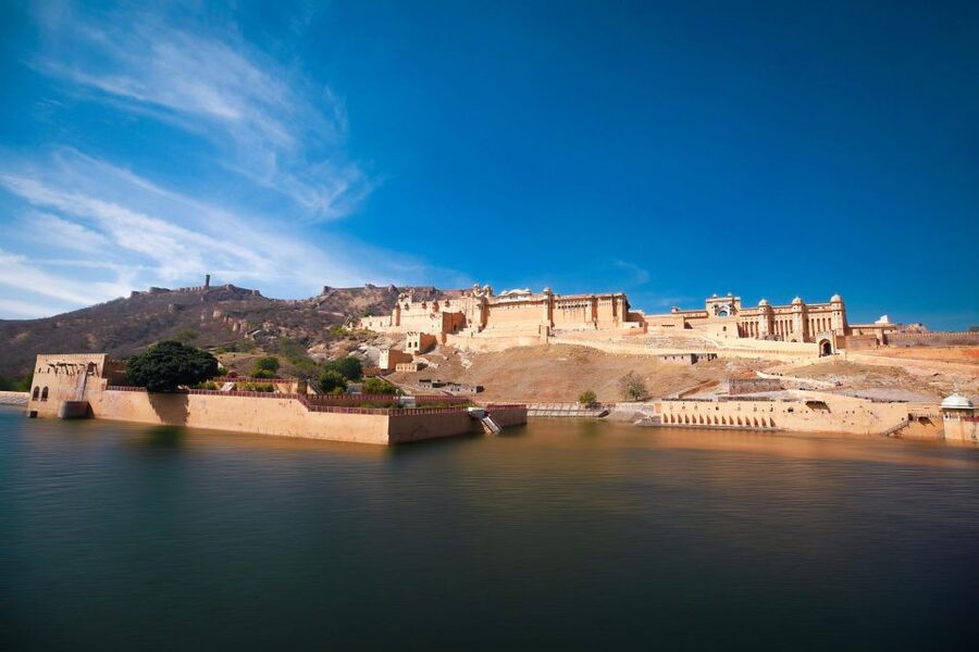 Jaipur: Full-Day Sightseeing Tour with Guide and Lunch - City Palace: royal rooms, museums, and a closer look at court life