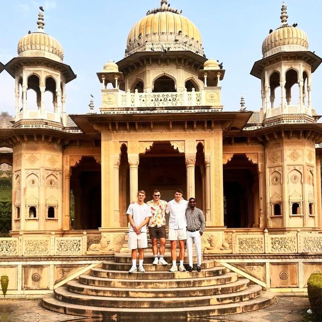 Jaipur: Half-Day Guided Sightseeing Tour with Flower Market - Ramgarhmode and flexible routing