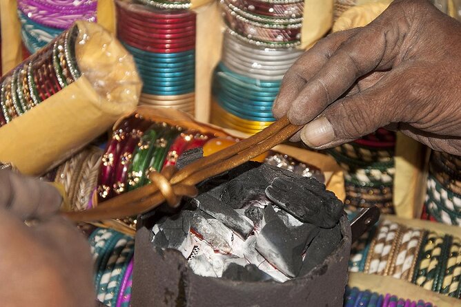 Jaipur Half-Day Shopping Tour with Hand Block Printing Class - Maniharo Ka Rasta and the lac bangle makers