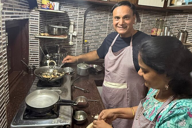 Jaipur Pink City Cooking Class - Stories, customs, and family recipes
