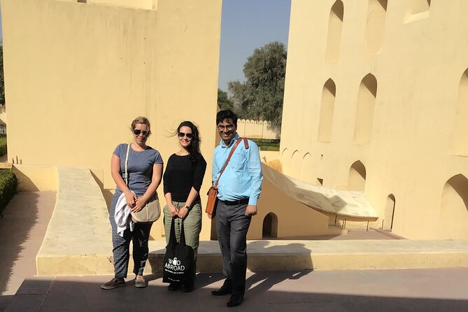 Jaipur- Private City Tour With Guide - Why a Private Car Helps in Jaipur