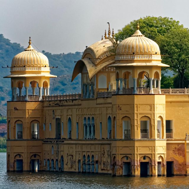 Jaipur: Private Full-Day City Tour by Tuk-Tuk or Car - Tuk-tuk or car: choosing the right ride