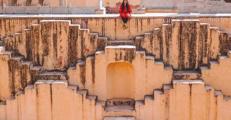 Jaipur: Private Full Day Sightseeing Tour By Car with Guide - Amber Fort, where Rajput power takes shape