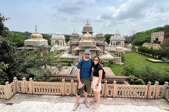 Jaipur Private Full Day Sightseeing Tour with Guide by Car - Hawa Mahal: Jaipur’s most recognizable facade