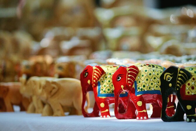 Jaipur Private Shopping Tour with Pickup - Channi Carpets and Textiles: one hour for fabric and rugs