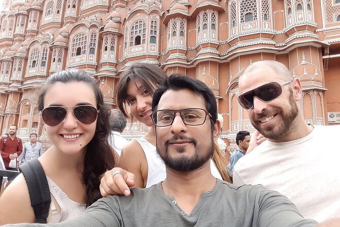 Jaipur Private Tour with Pickup - Reading the sky at Jantar Mantar