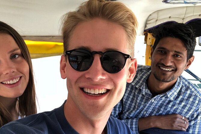 Jaipur Private Tuk Tuk Tour – Full-Day jaipur City Sightseeing - City Palace: two hours among royal courtyards