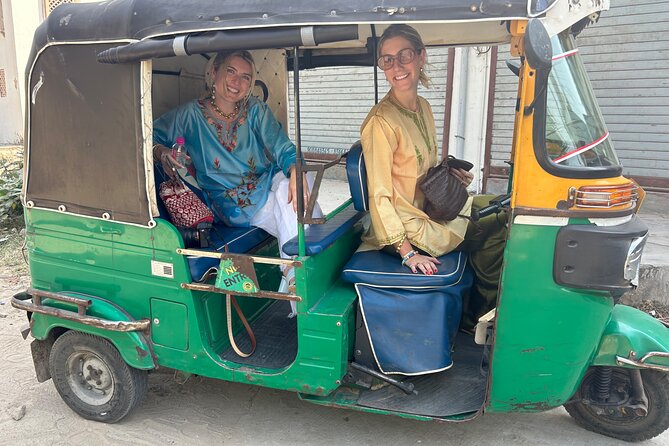 Jaipur Private Tuk Tuk Tour – Full-Day jaipur City Sightseeing - Jal Mahal: a short lake view