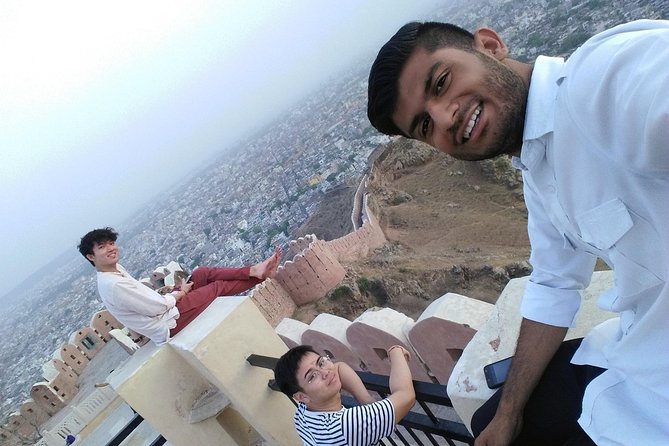 Jaipur Sightseeing Tour with Private Car and Driver - Royal Gaitor’s Quiet Marble Cenotaphs