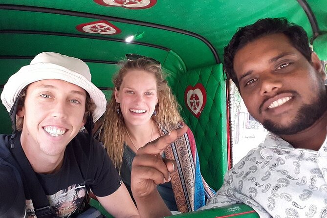 Jaipur Tuk-Tuk Sightseeing Tour - Hawa Mahal: the famous facade and its city views