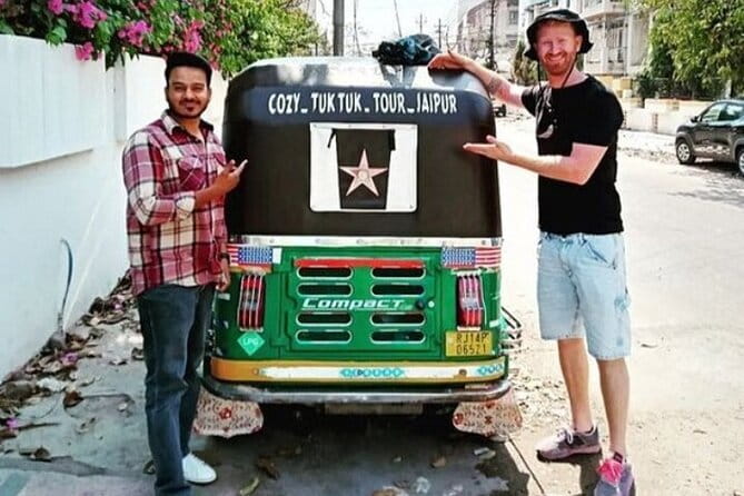 Jaipur Tuktuk Local Sightseeing Day Tour - City Palace: courtyards, gardens, and royal design