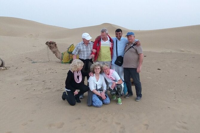 Jaisalmer private walking tour - Gadsisar Sagar Lake and Teelon Ki Pol