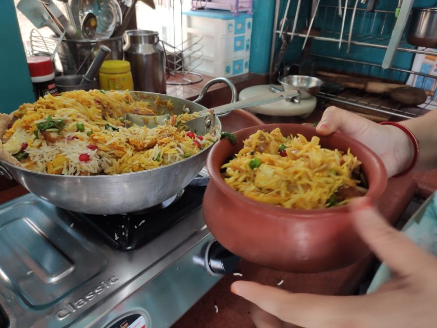 Jodhpur 9 Dishes Cooking Class Experience pickup and drop - The value of learning spice control