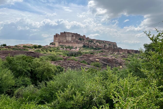 Jodhpur Blue City with Mehrangard Fort Hotel Pickup and Drop - Ghanta Ghar and Sardar Market, the liveliest finish
