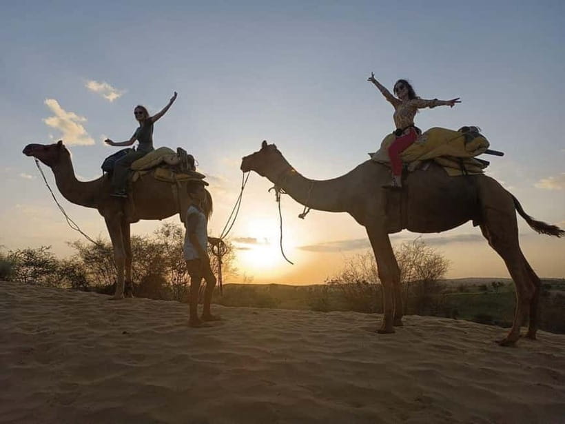 Jodhpur: Overnight Stay in Desert with Camel Safari - A traditional welcome at the village home