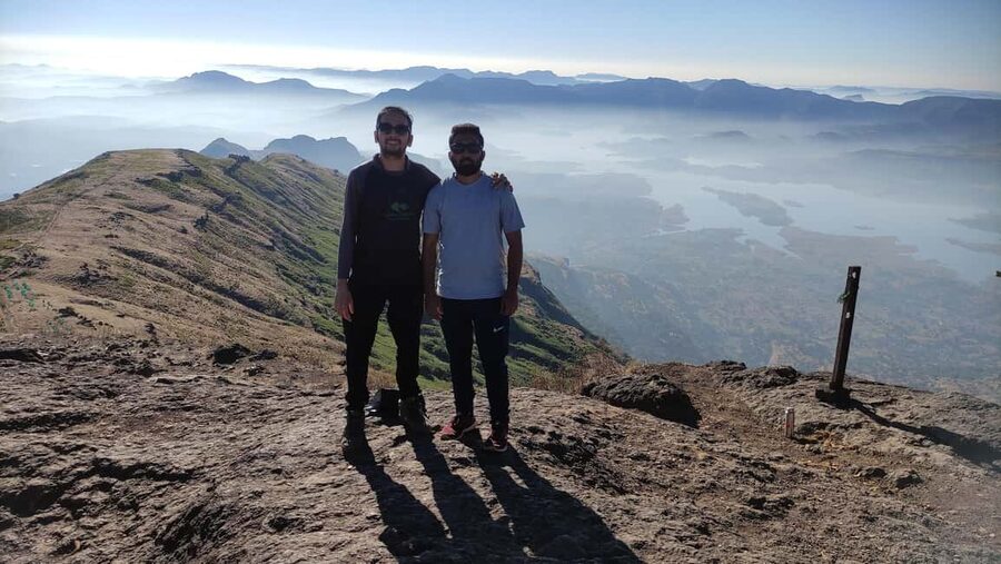 Kalsubai Hike (Midnight Pickup) - Midnight pickup makes Mumbai logistics easier