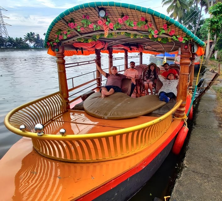 Kerala: Alappuzha River Cruise with Village Walk - Sunset on the water