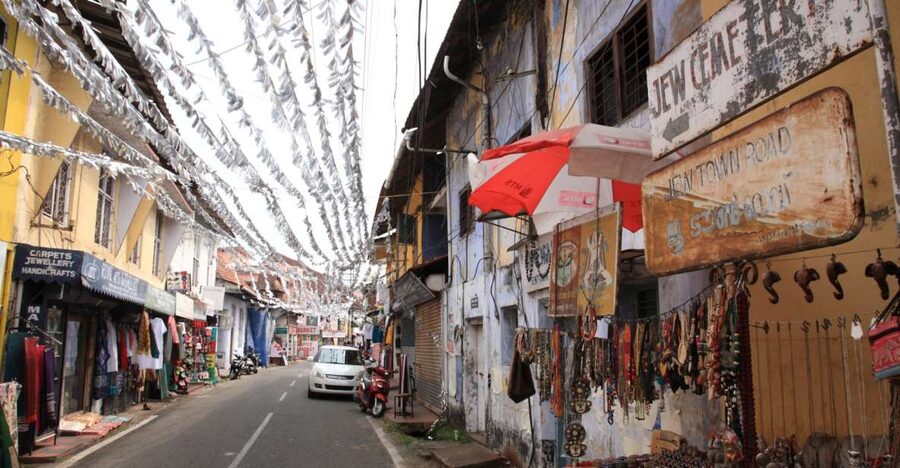 Kochi: Jewish Town Guided Walking Experience - What this Kochi walk is really about